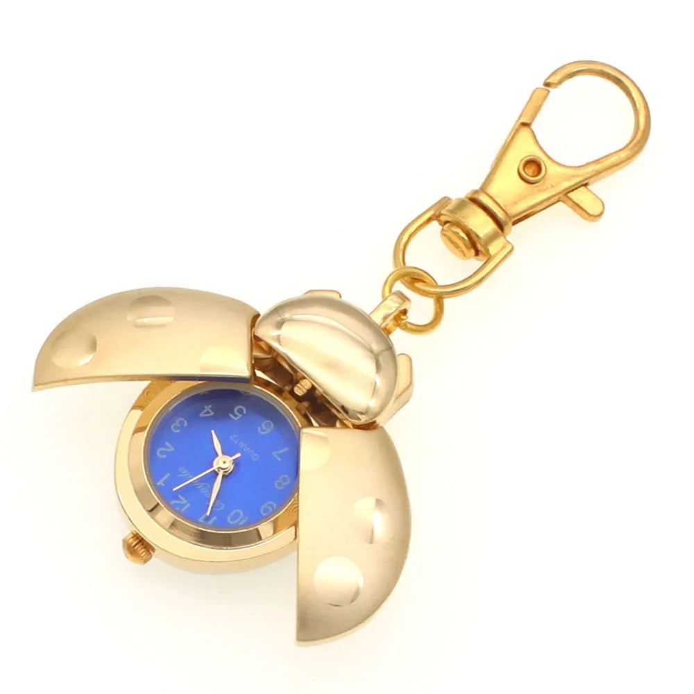Nouvelle montre Coccinelle Montre Coléoptère femmes hommes enfants montre de poche étudiants horloge à quartz porte-clés montres de poche colliers montres or