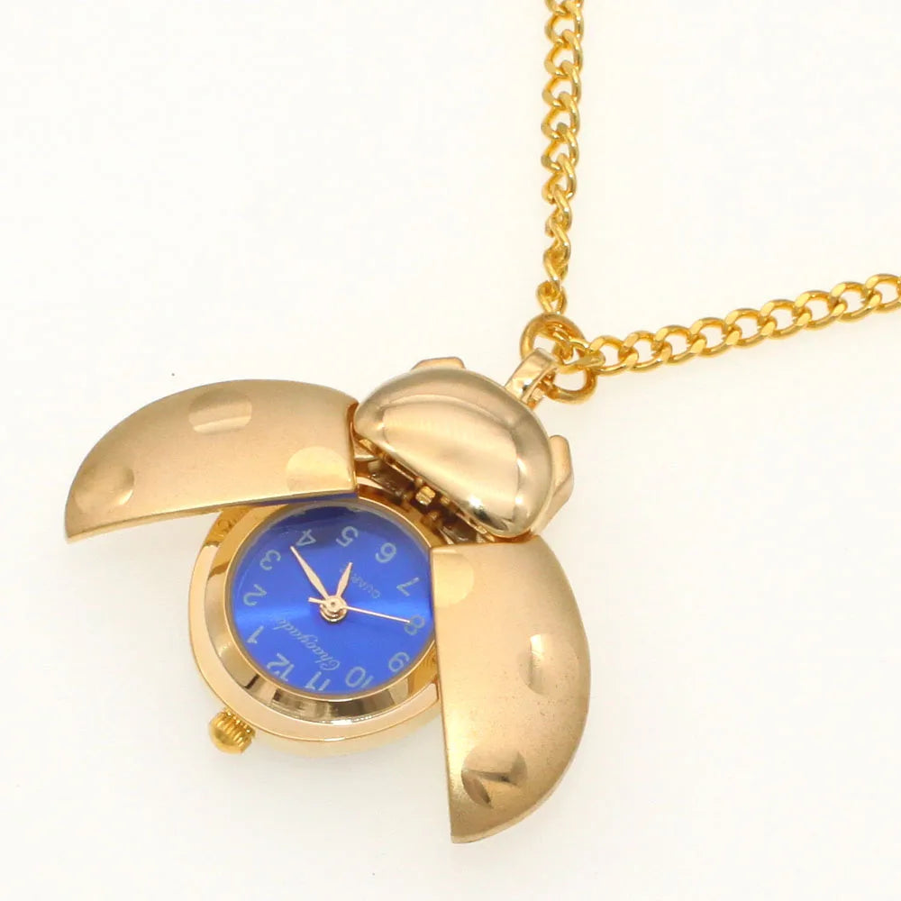 Nouvelle montre Coccinelle Montre Coléoptère femmes hommes enfants montre de poche étudiants horloge à quartz porte-clés montres de poche colliers montres or