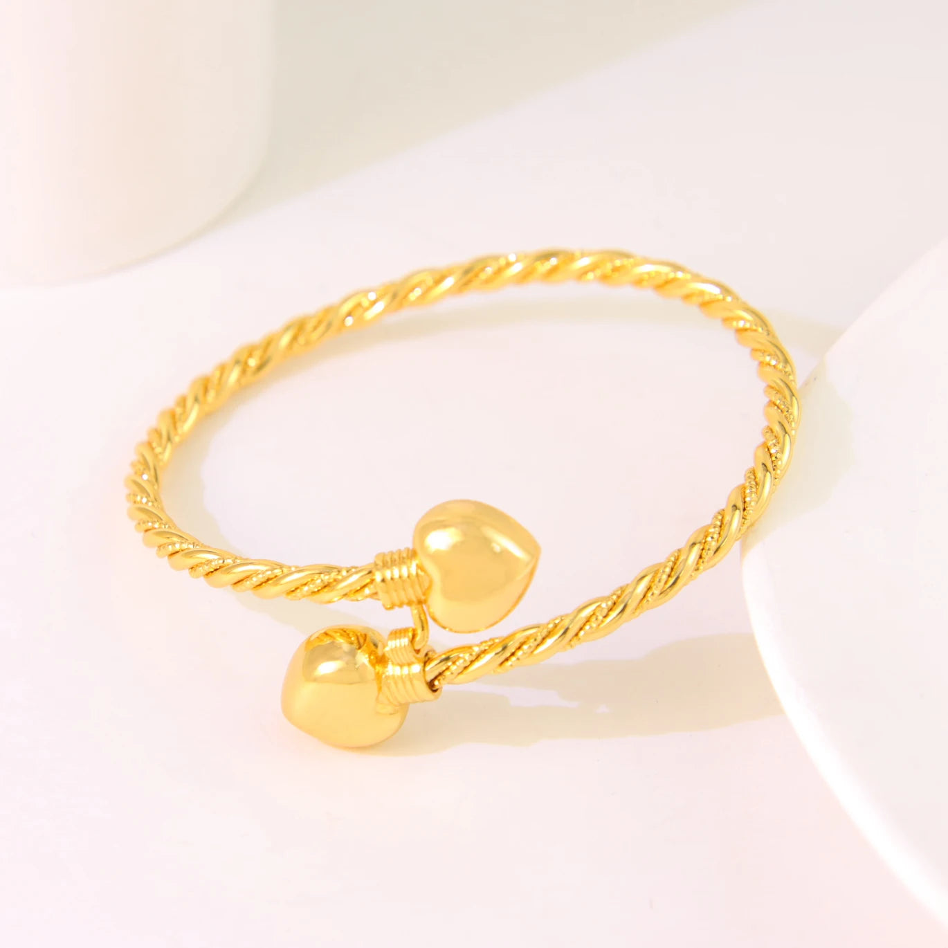 Bracelets Manchette Plaqué Or Dubaï 21k Couleur Or Luxe Saoudien Mariage Bracelets Turcs Femmes Fête de Mariage Bijoux Ramadan