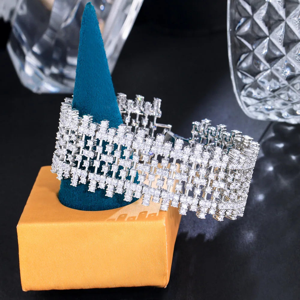 CWWZircons – Bracelet manchette haut de gamme pour femmes, grandes pierres cubiques de zircone 5A africaines et de Dubaï, idéal pour mariées, mariage, fête – CB323