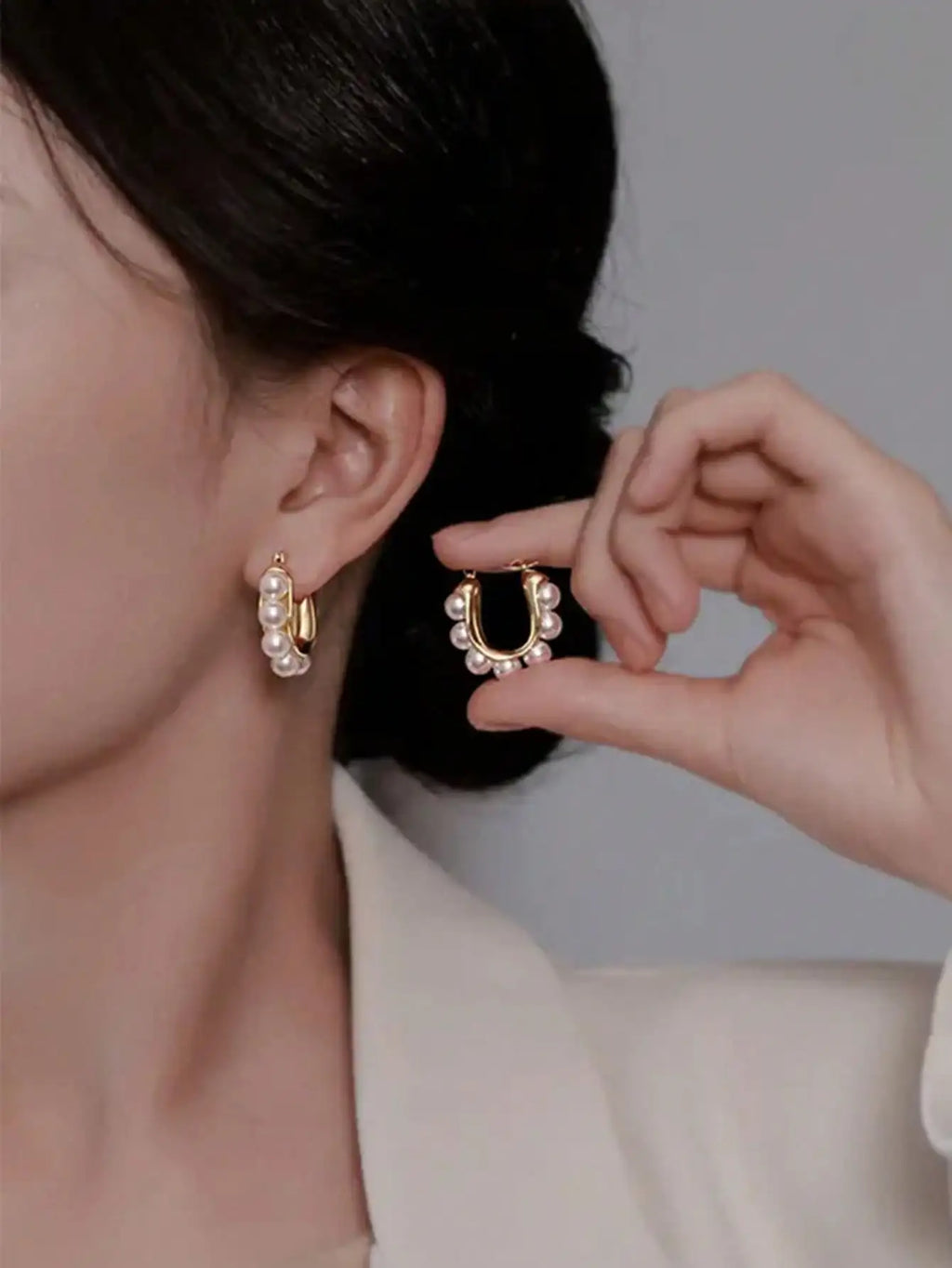 Gold-Tone U-Shape Hoop Earrings with Faux Pearl Cluster Design