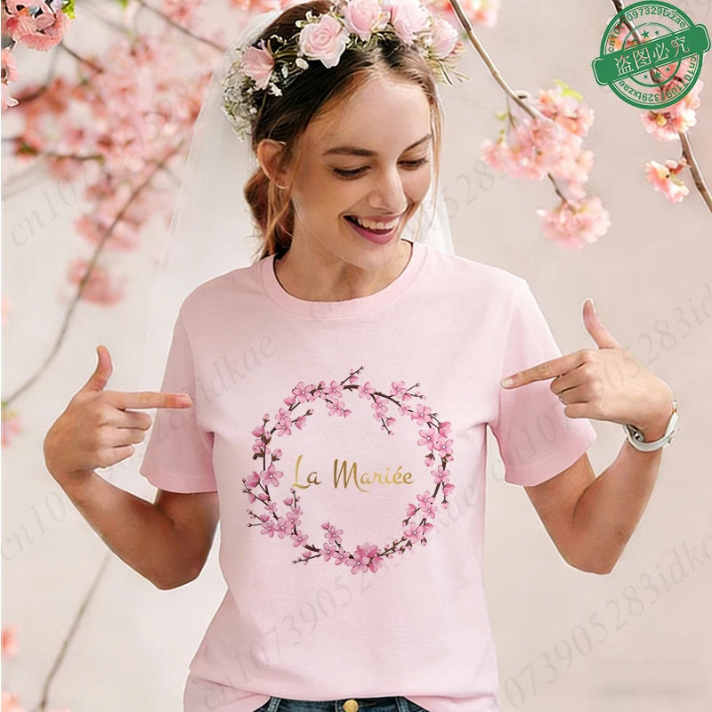 T-shirts assortis pour la future mariée et sa Team, T-shirts à manches courtes col rond imprimés fleurs de cerisier, pour enterrement de vie de jeune fille & EVJF