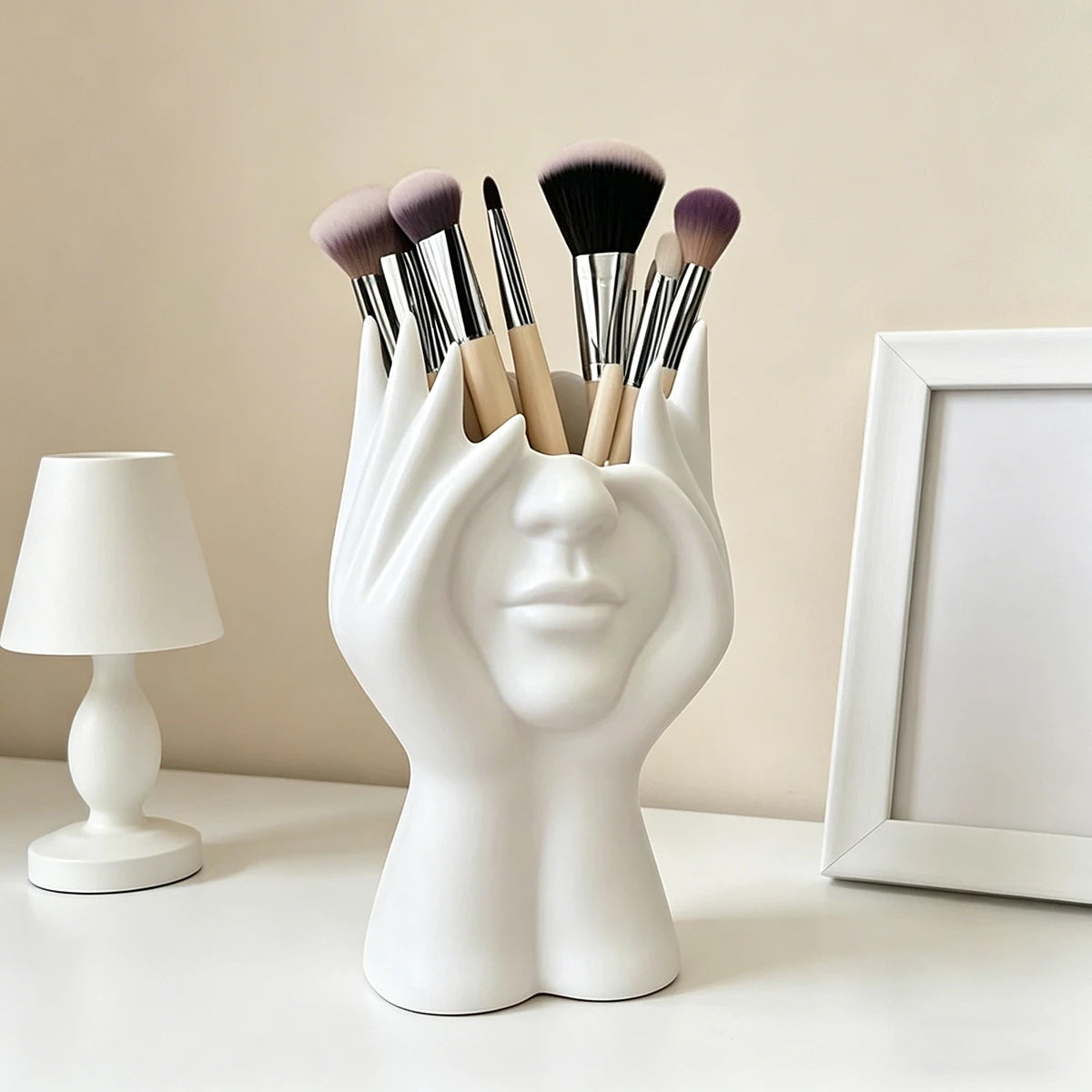 a1PCS Fournitures de bureau créatives de style corps humain Pot à crayons de rangement multifonctionnel pour bureau Porte-pinceaux de maquillage Décoration