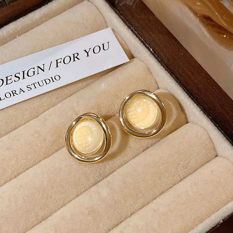 Boucles d'oreilles clous de luxe rétro couleur or géométrie bordure perles d'imitation pour femmes mariée mariage bijoux de créateur cadeaux