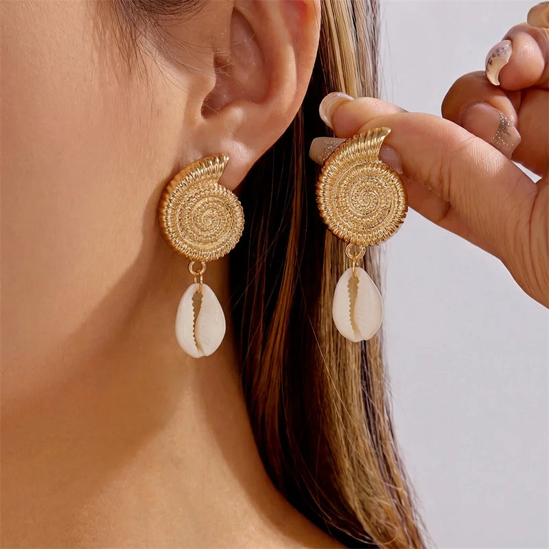 Boucles d'oreilles pendantes étoile de mer coquillage style Bohème Océan pour femmes, Conque de bord de mer, boucles d'oreilles perle, Bijoux de charme pour fête à la plage
