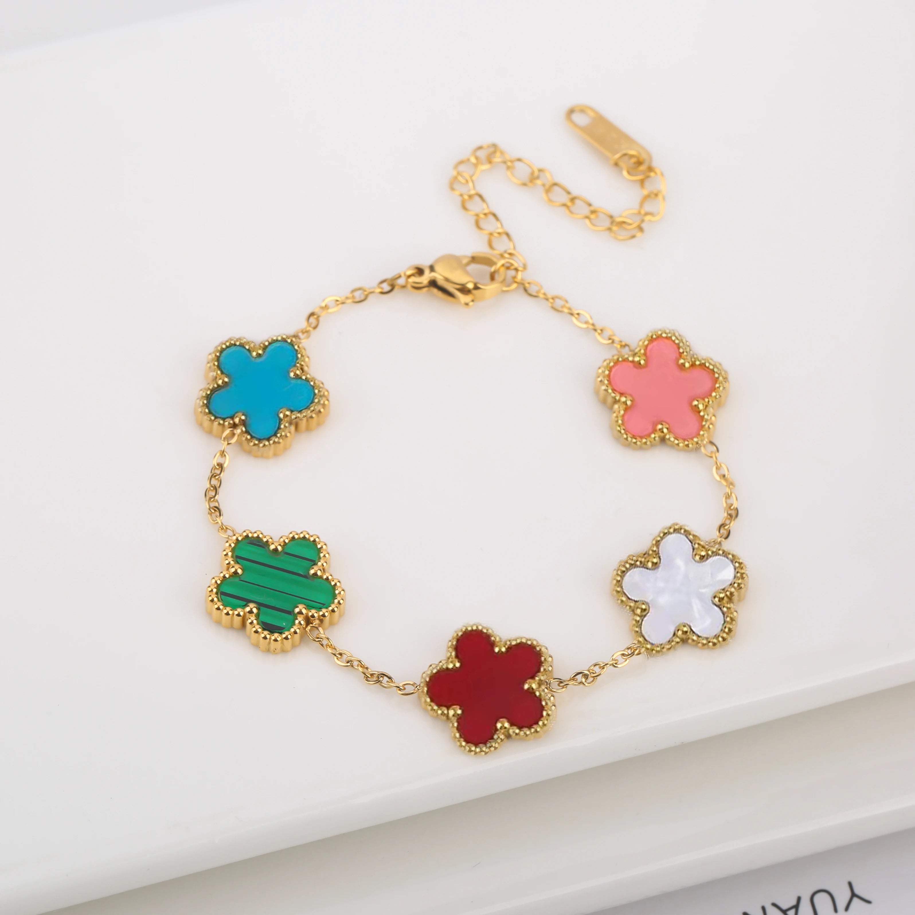Promotion Chaude Acier Inoxydable Laser Cinq Feuilles Pétale Réglable Trèfle Bracelet Classique pour Femme Fille Bijoux de Marque Cadeau de Fête