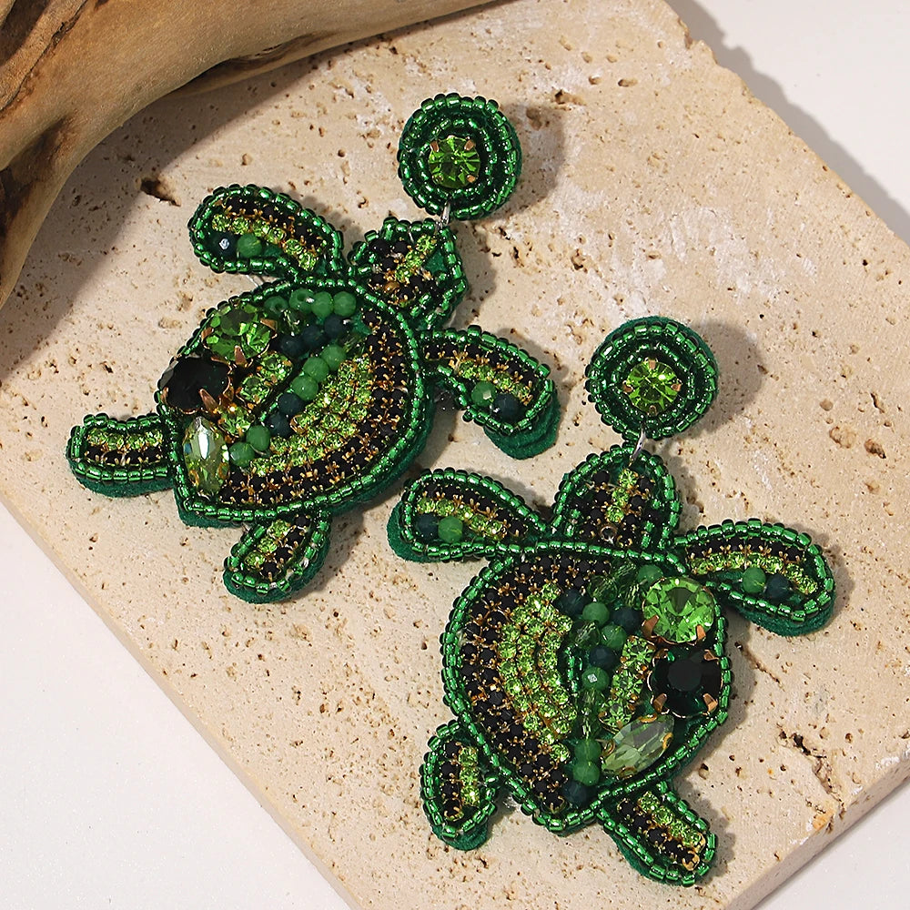 AENSOA Boucles d'oreilles pendantes bohèmes en forme d'étoile de mer, de homard et de conque avec perles pour femme, fabriquées à la main, bijoux d'été sur le thème des animaux marins