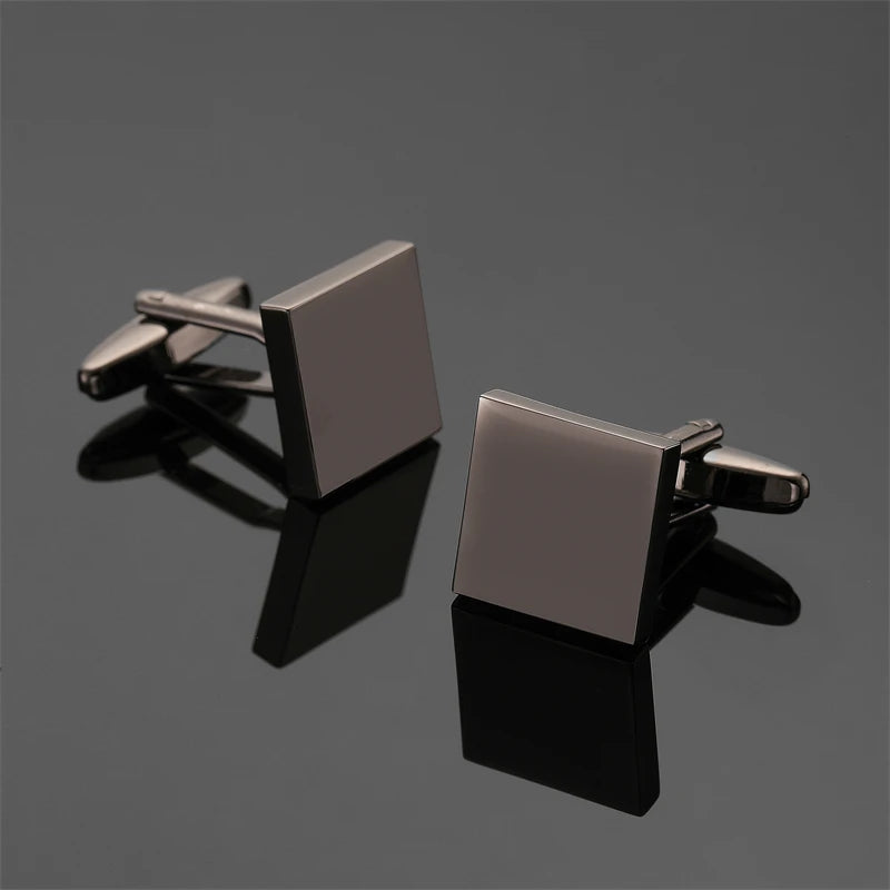 Boutons de manchette pour chemise française homme haut de gamme carrés classiques, motifs géométriques gravés au laser, brossés, pour costumes et accessoires de costume d'affaires.