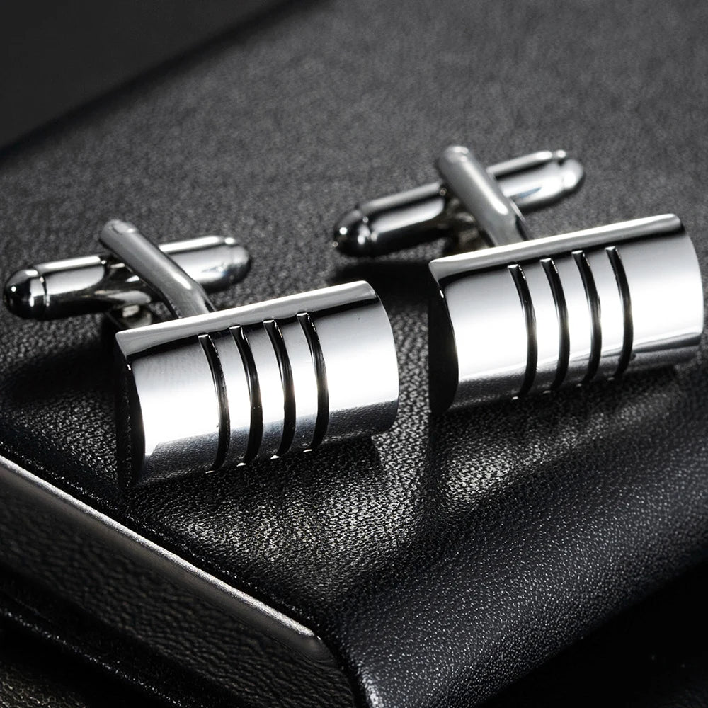 Nouveaux Boutons de Manchette de Luxe Léger Chemises Françaises Cool pour Hommes Cadeau de Boutons Marié Robe Mariage Boutons de Manchette Bijoux Gothiques Haute Qualité