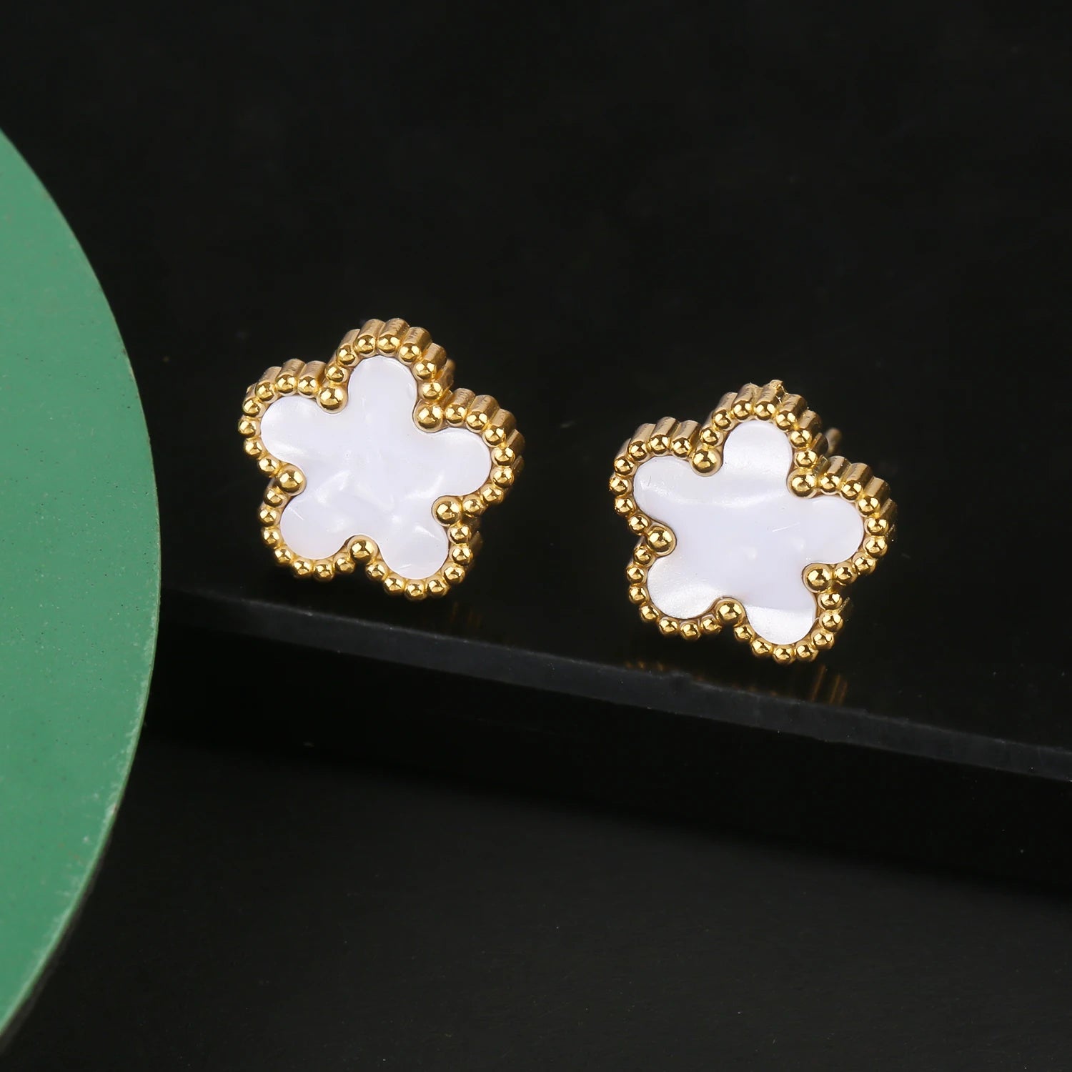 Ensemble de bijoux INS, bracelet trèfle à cinq feuilles en acier inoxydable, collier et boucles d'oreilles pour femme, bijoux de marque à porter au quotidien