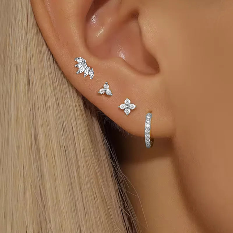 Lot de 4 paires de boucles d'oreilles rondes plaquées or 18 carats avec fleurs, en acier inoxydable et zircon, style punk, pour femmes, bijoux tendance, aretes