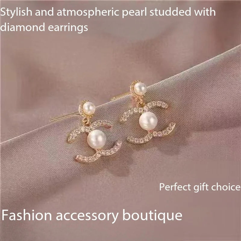 1 Paire de Boucles d'Oreilles Pendante Élégantes en Perles, Boucles d'Oreilles Vintage en Fausse Perle avec Breloques, Boucles d'Oreilles au Design Simple Cadeau pour Femmes Usage Quotidien