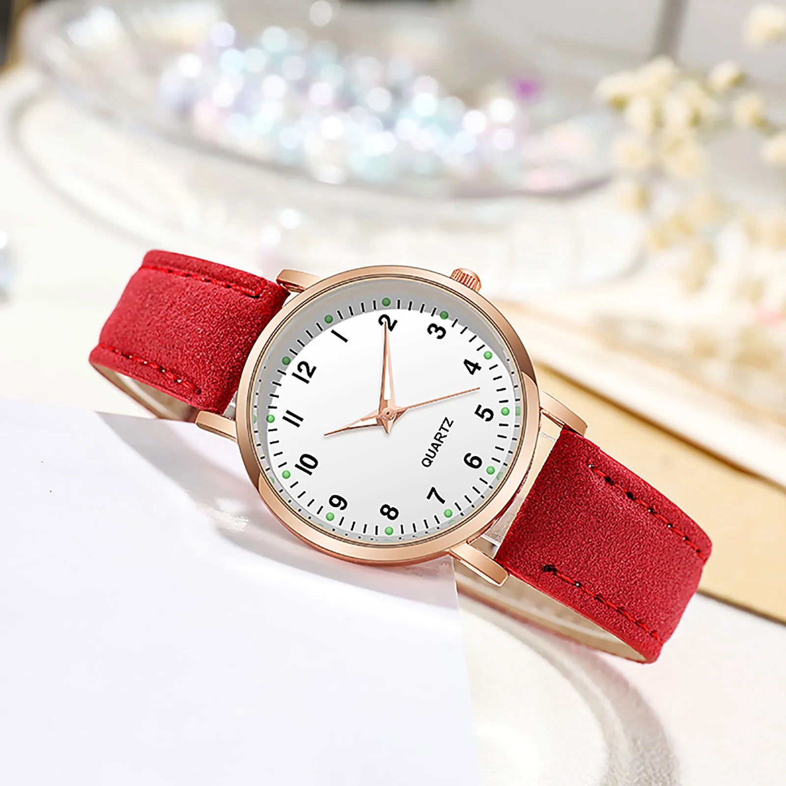Reloj Mujer Montre Tendance pour Femme Bracelets en Cuir Montres Dames Luxe Analogique Quartz Lumineuse Montre-Bracelet Horloge Relogio Feminino