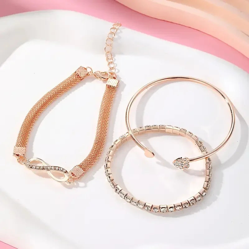 Lot de 3 bracelets en cristal strass cœur vintage pour femmes, à la mode, géométriques, ajustables, manchette infini, bijoux cadeau