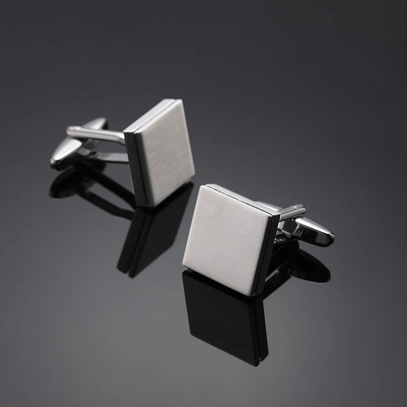 Boutons de manchette pour chemise française homme haut de gamme carrés classiques, motifs géométriques gravés au laser, brossés, pour costumes et accessoires de costume d'affaires.