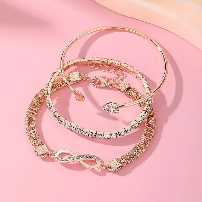 Lot de 3 bracelets en cristal strass cœur vintage pour femmes, à la mode, géométriques, ajustables, manchette infini, bijoux cadeau