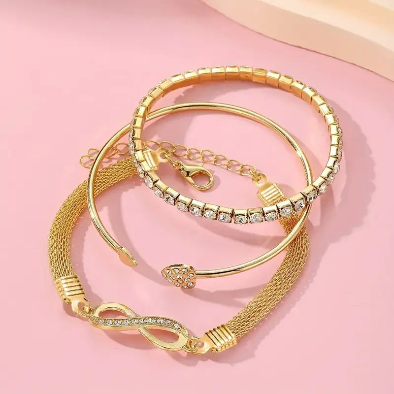 Lot de 3 bracelets en cristal strass cœur vintage pour femmes, à la mode, géométriques, ajustables, manchette infini, bijoux cadeau