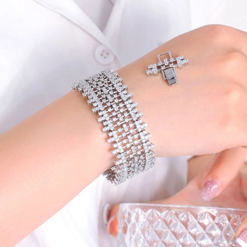 CWWZircons – Bracelet manchette haut de gamme pour femmes, grandes pierres cubiques de zircone 5A africaines et de Dubaï, idéal pour mariées, mariage, fête – CB323