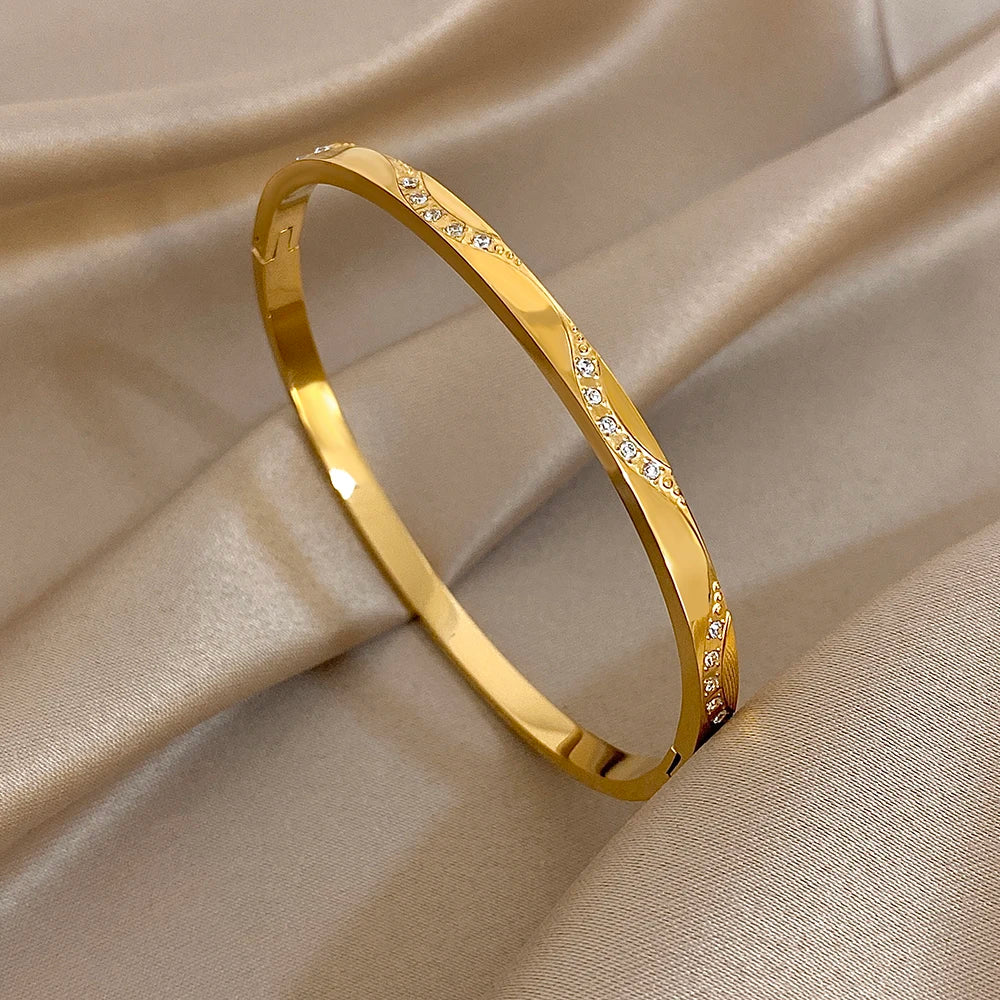 Exquis Bracelet Jonc Incrusté de Zircon Nouvelle Manchette Plaqué Or Femme Homme Géométrique Empilable Étanche Breloques Bijoux Cadeaux