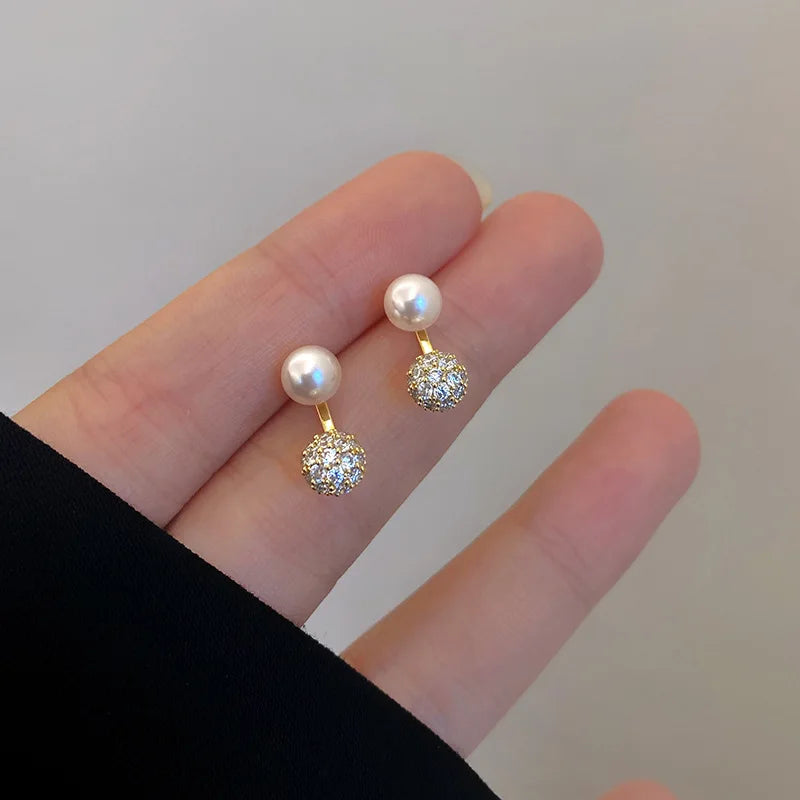 Nouvelles boucles d'oreilles pendantes Coréennes en perles blanches pour femmes, style bohème, rondes dorées, pour mariage, bijoux cadeaux, vente en gros 2024