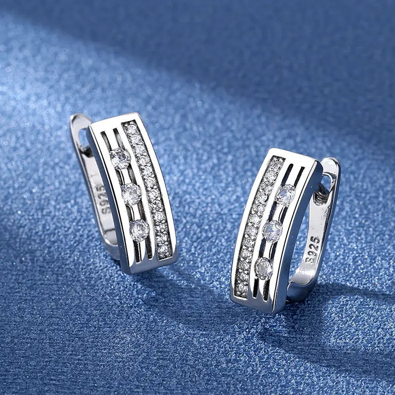 Boucles d'oreilles en argent sterling 925 Bijoux de haute qualité Rétro Motif simple Zircon violet blanc Boucles d'oreilles Meilleures ventes