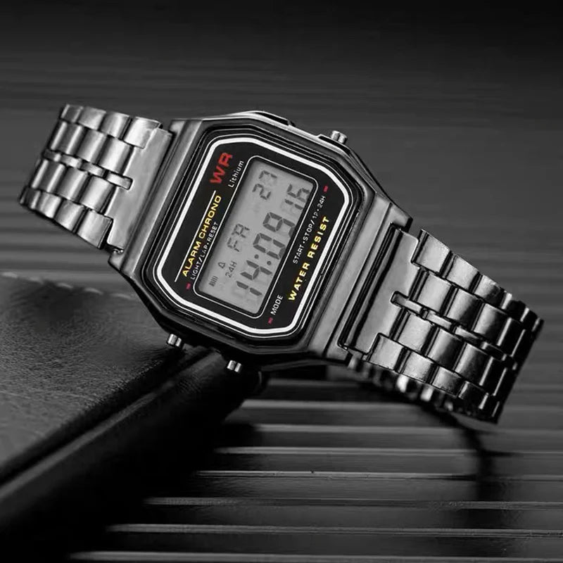 Montres de luxe en or et argent pour hommes et femmes, montres-bracelets numériques LED militaires, montres électroniques rétro F91W avec bracelet en acier
