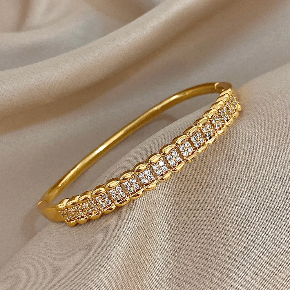Bracelet et bague manchette multicouche de luxe en zircon micro-incrusté pour femmes, bracelets et bagues en cuivre plaqué or élégants, bijoux de mode