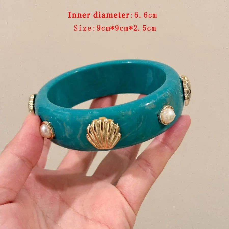 Bracelets ronds vintage en résine acrylique pour femmes, incrustés de coquillages métalliques et de fausses perles, bijoux tendance Hip Hop