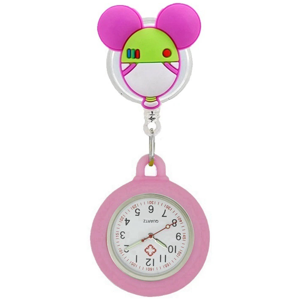 Montre de poche rétractable avec motif de dessin animé mignon pour infirmière ou médecin, clips colorés pour l'hôpital, le médical, les femmes et les hommes, avec badge enrouleur.