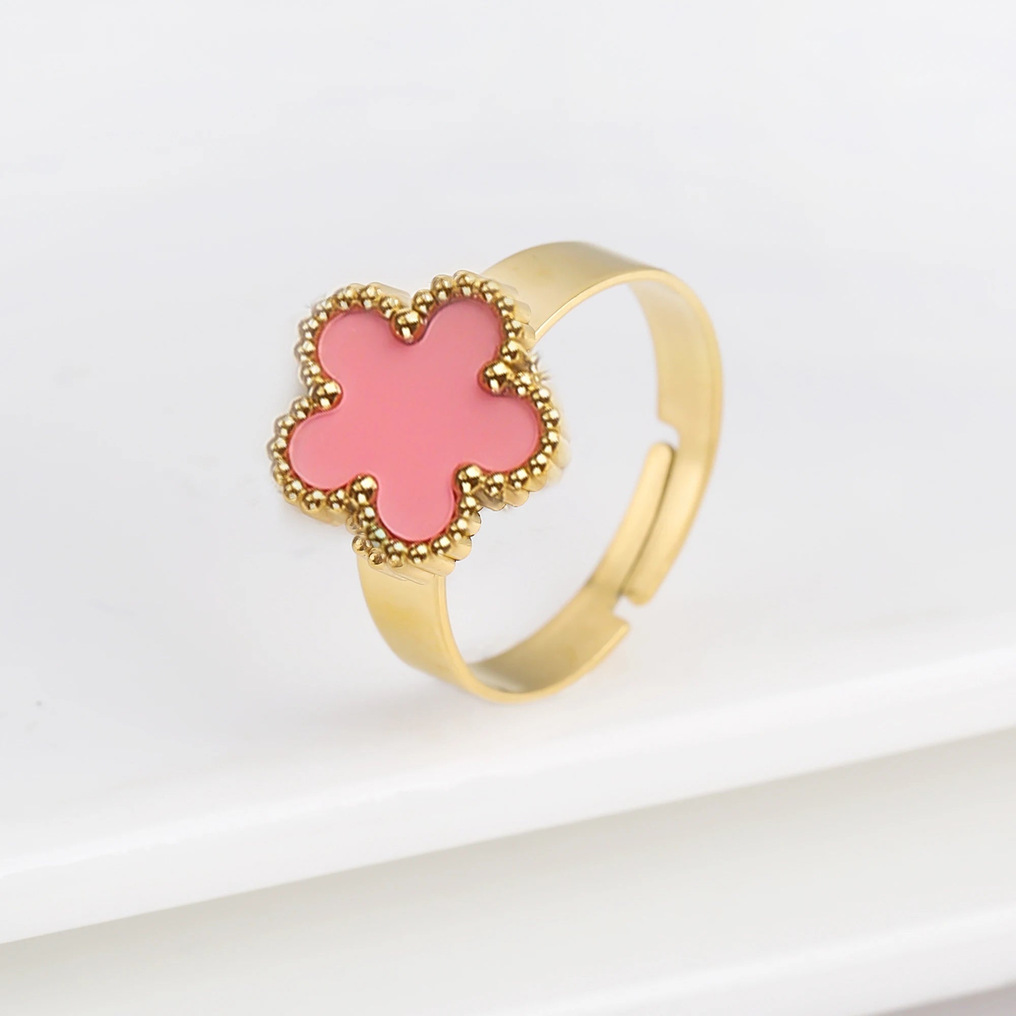 Bague Ouverte Ajustable Simple en Acier Inoxydable Fleur à Cinq Feuilles Tendance pour Femme Fête Mariage Bijoux Accessoires Trèfle