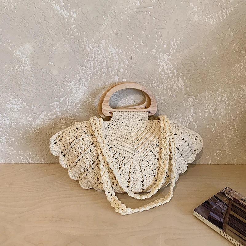 Sac à bandoulière en crochet tissé pour femme, style rétro, en forme d'éventail, collection 2026, sac de plage style Ins, polyvalent, avec poignée en bois