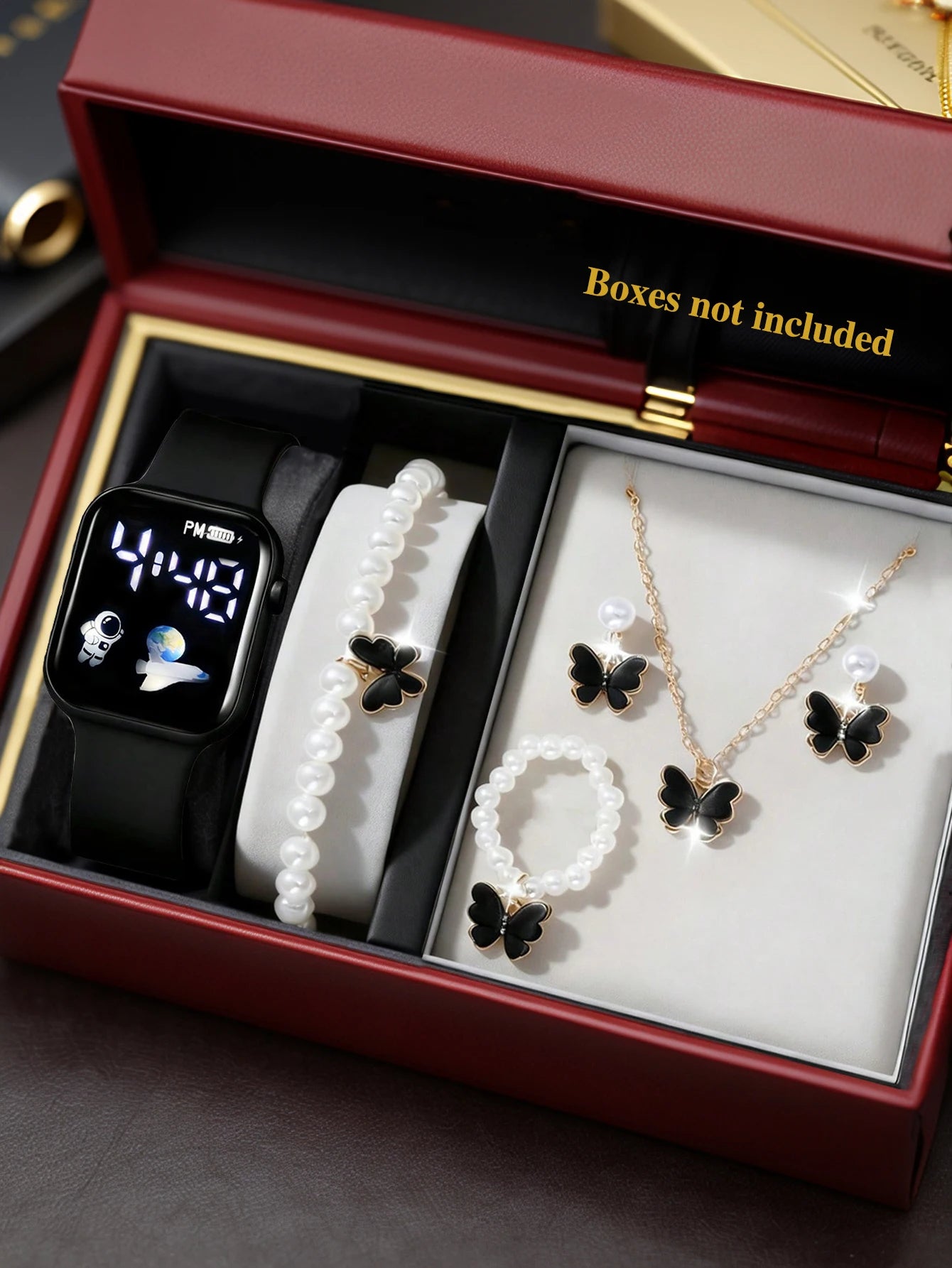 Montre électronique carrée avec motifs papillons perlés et vaisseau spatial, cadeau d'anniversaire non intelligent sans boîte