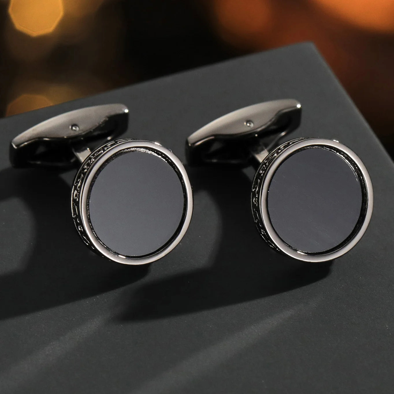 Nouveaux Boutons de Manchette Pour Hommes Carrés Ronds Chemise d'Affaires Boutons de Manchette Cadeaux pour Invités de Mariage Meilleur Cadeau pour Mari Bijoux