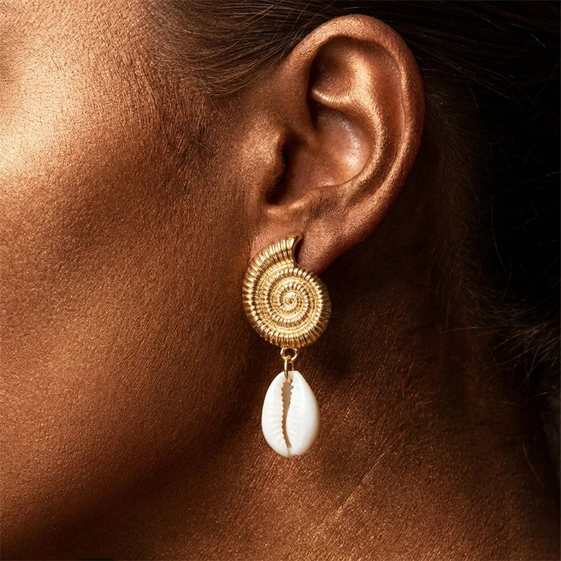 Boucles d'oreilles pendantes étoile de mer coquillage style Bohème Océan pour femmes, Conque de bord de mer, boucles d'oreilles perle, Bijoux de charme pour fête à la plage