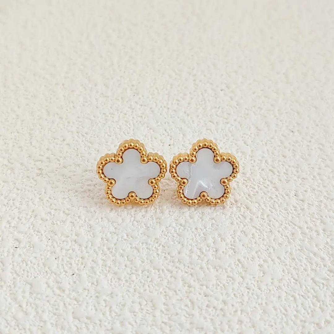 Collier en Acier Inoxydable Plaqué Or 14 Carats pour Femme, Pendentif Double Face Cinq Pétales de Fleur, Bijou Trèfle