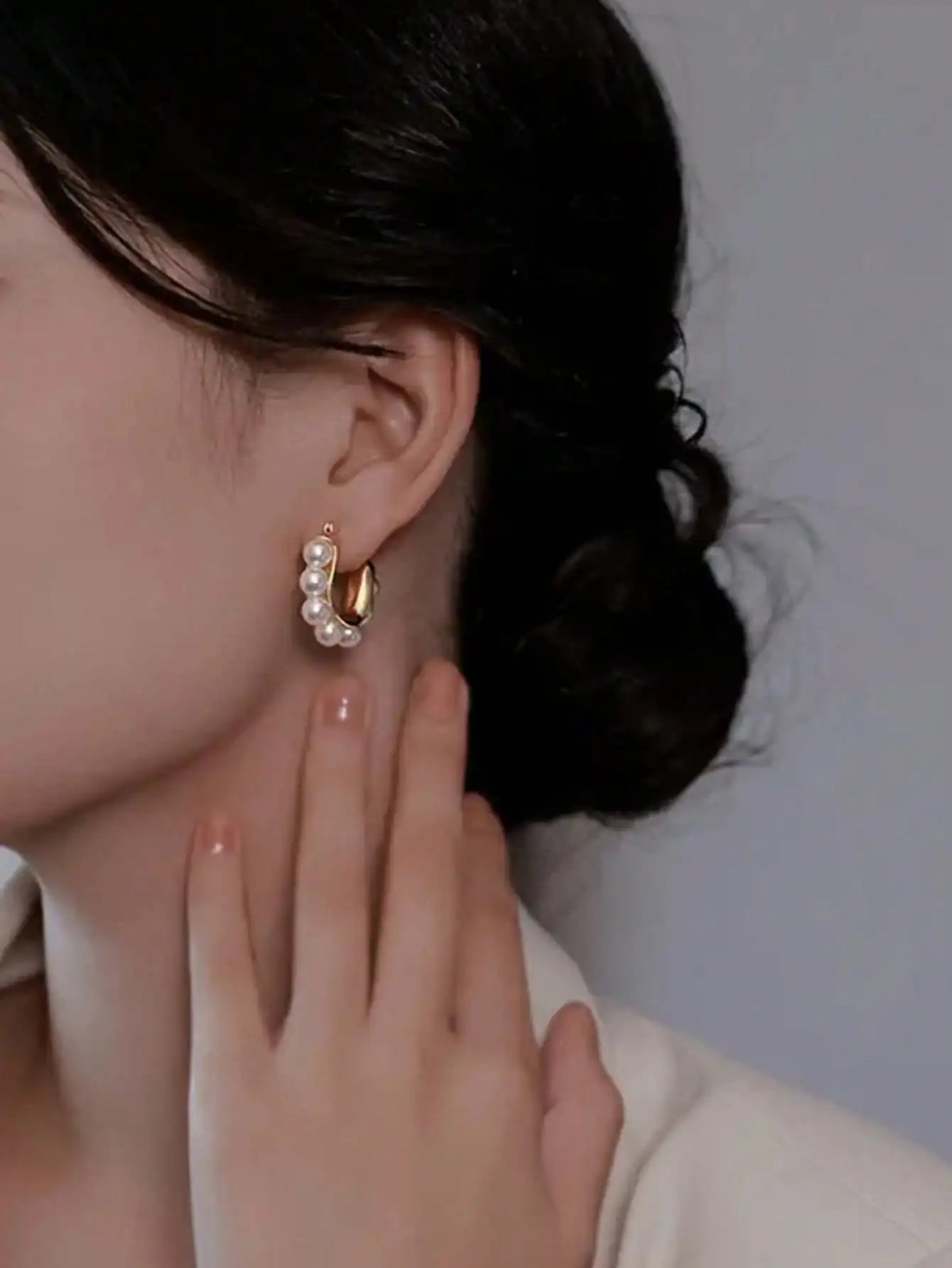 Gold-Tone U-Shape Hoop Earrings with Faux Pearl Cluster Design