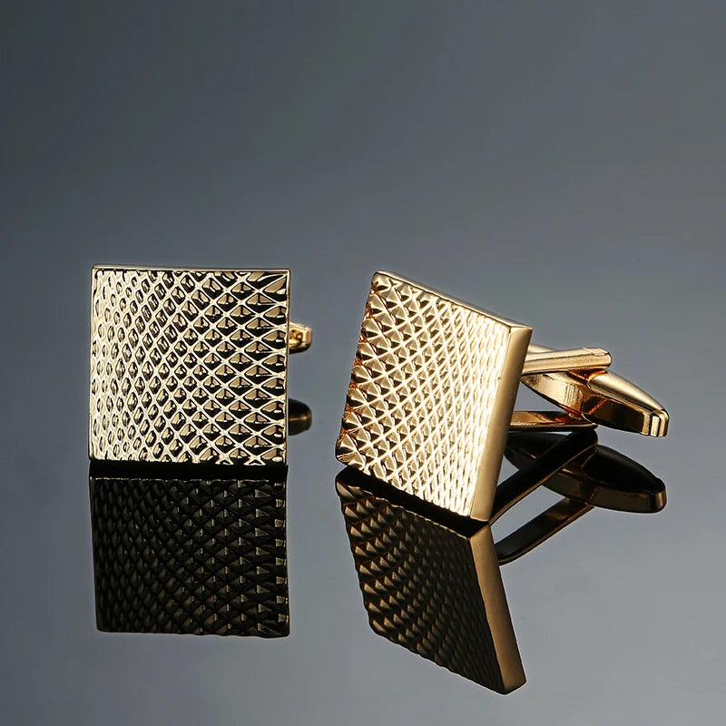 Boutons de manchette pour chemise française homme haut de gamme carrés classiques, motifs géométriques gravés au laser, brossés, pour costumes et accessoires de costume d'affaires.