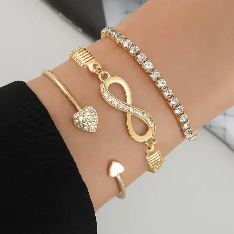 Lot de 3 bracelets en cristal strass cœur vintage pour femmes, à la mode, géométriques, ajustables, manchette infini, bijoux cadeau