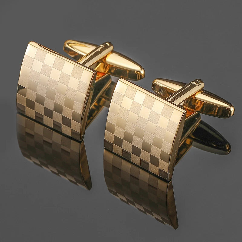 Boutons de manchette pour chemise française homme haut de gamme carrés classiques, motifs géométriques gravés au laser, brossés, pour costumes et accessoires de costume d'affaires.