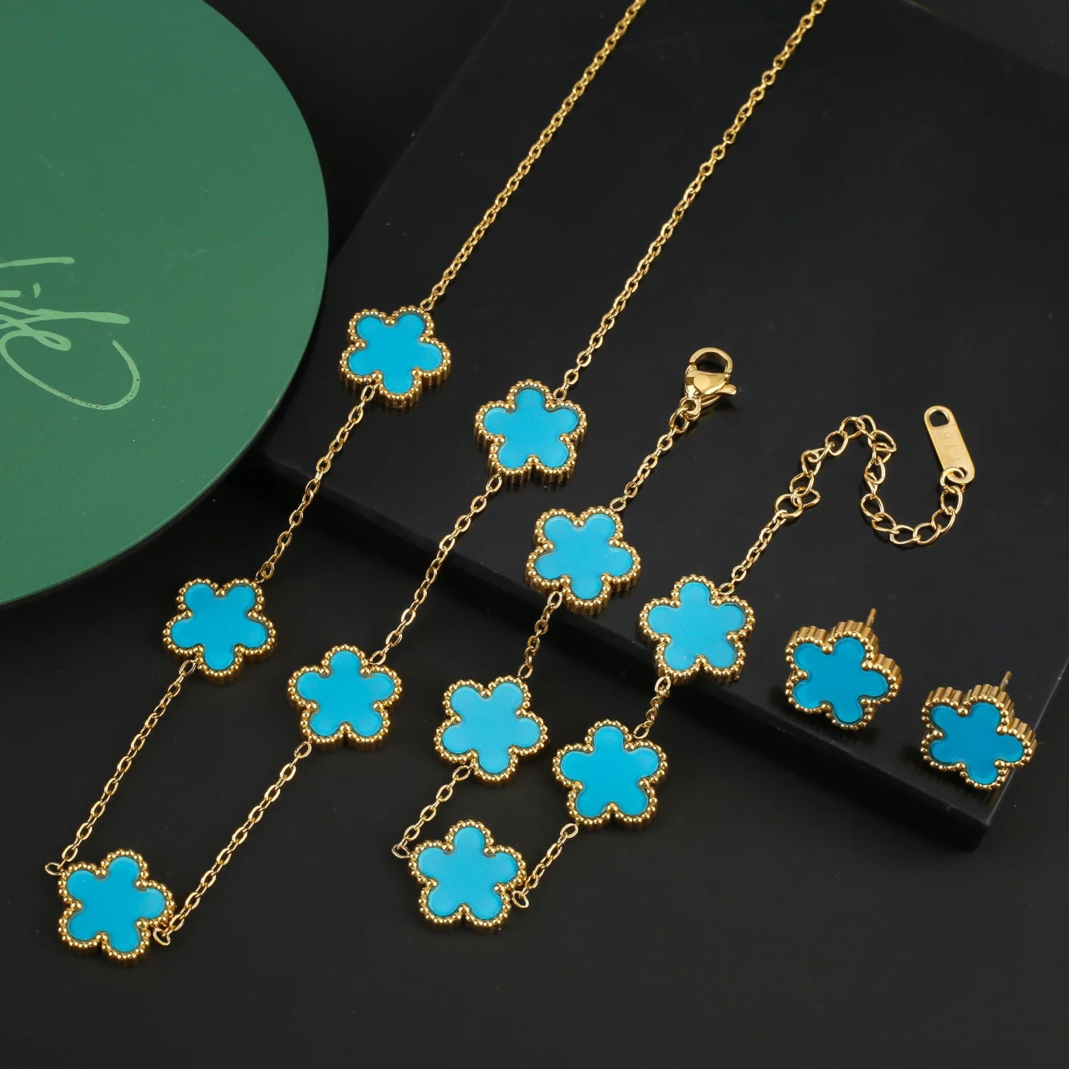 Ensemble de bijoux INS, bracelet trèfle à cinq feuilles en acier inoxydable, collier et boucles d'oreilles pour femme, bijoux de marque à porter au quotidien