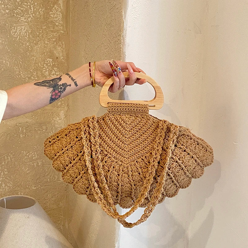 Sac à bandoulière en crochet tissé pour femme, style rétro, en forme d'éventail, collection 2026, sac de plage style Ins, polyvalent, avec poignée en bois