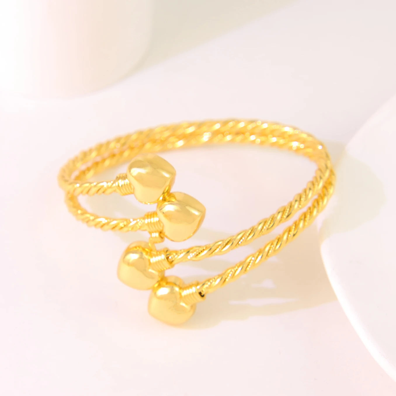 Bracelets Manchette Plaqué Or Dubaï 21k Couleur Or Luxe Saoudien Mariage Bracelets Turcs Femmes Fête de Mariage Bijoux Ramadan
