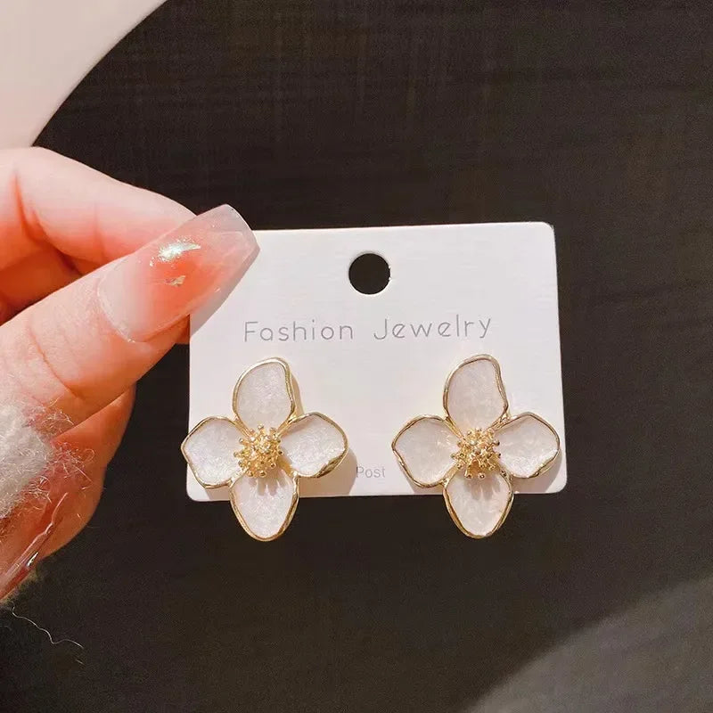 Nouvelle Mode Design Mignon Printemps/Été Fleur en Émail Bleu Rose Boucles d'Oreilles de Luxe Haut de Gamme Cadeaux de Fête pour Femmes Bijoux