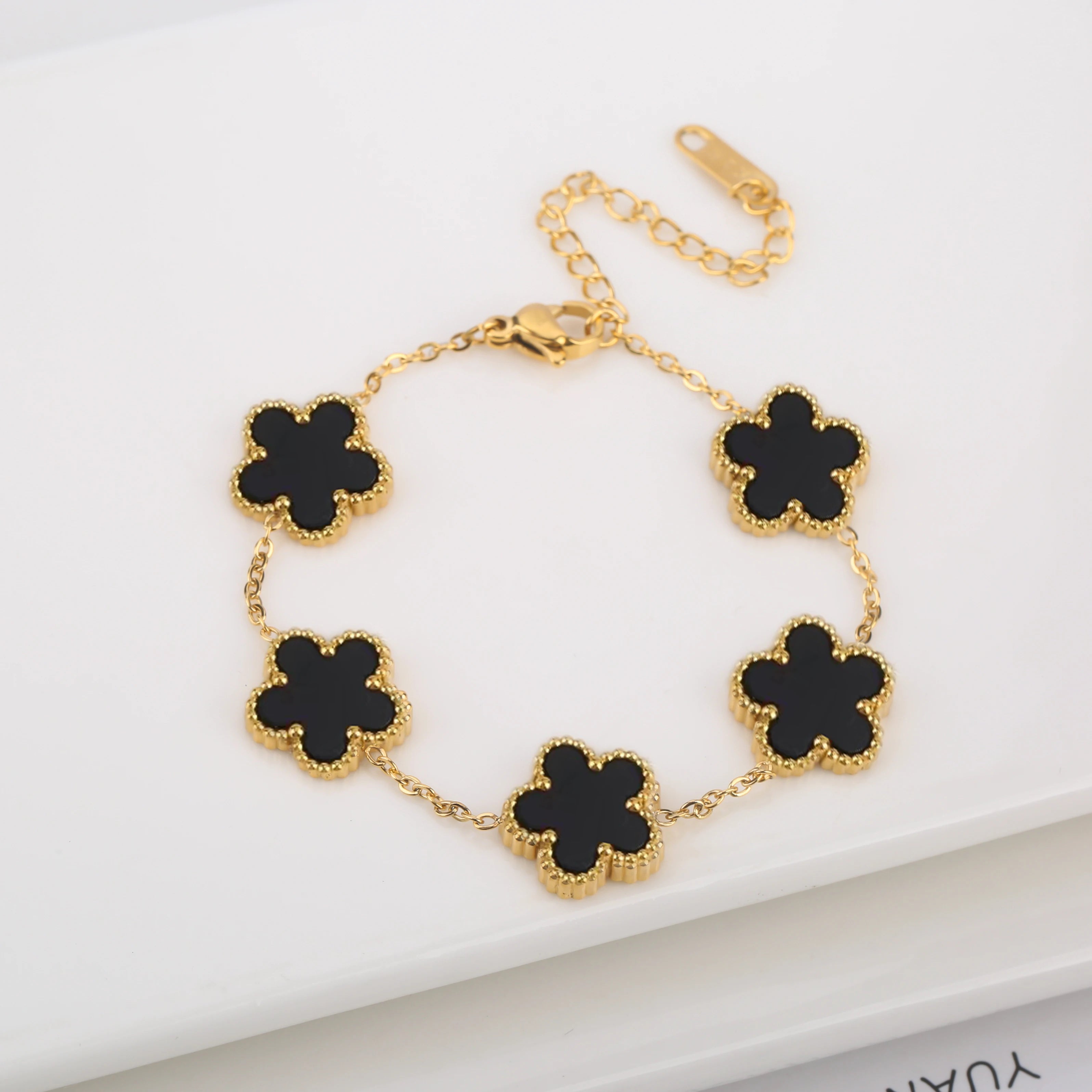 Promotion Chaude Acier Inoxydable Laser Cinq Feuilles Pétale Réglable Trèfle Bracelet Classique pour Femme Fille Bijoux de Marque Cadeau de Fête