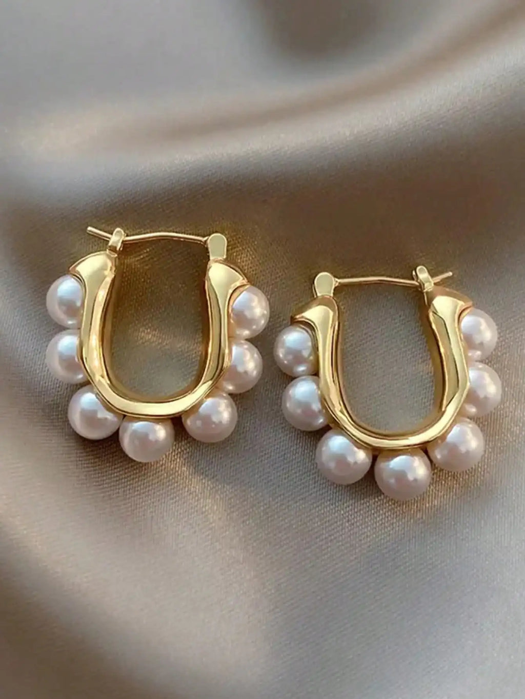 Gold-Tone U-Shape Hoop Earrings with Faux Pearl Cluster Design