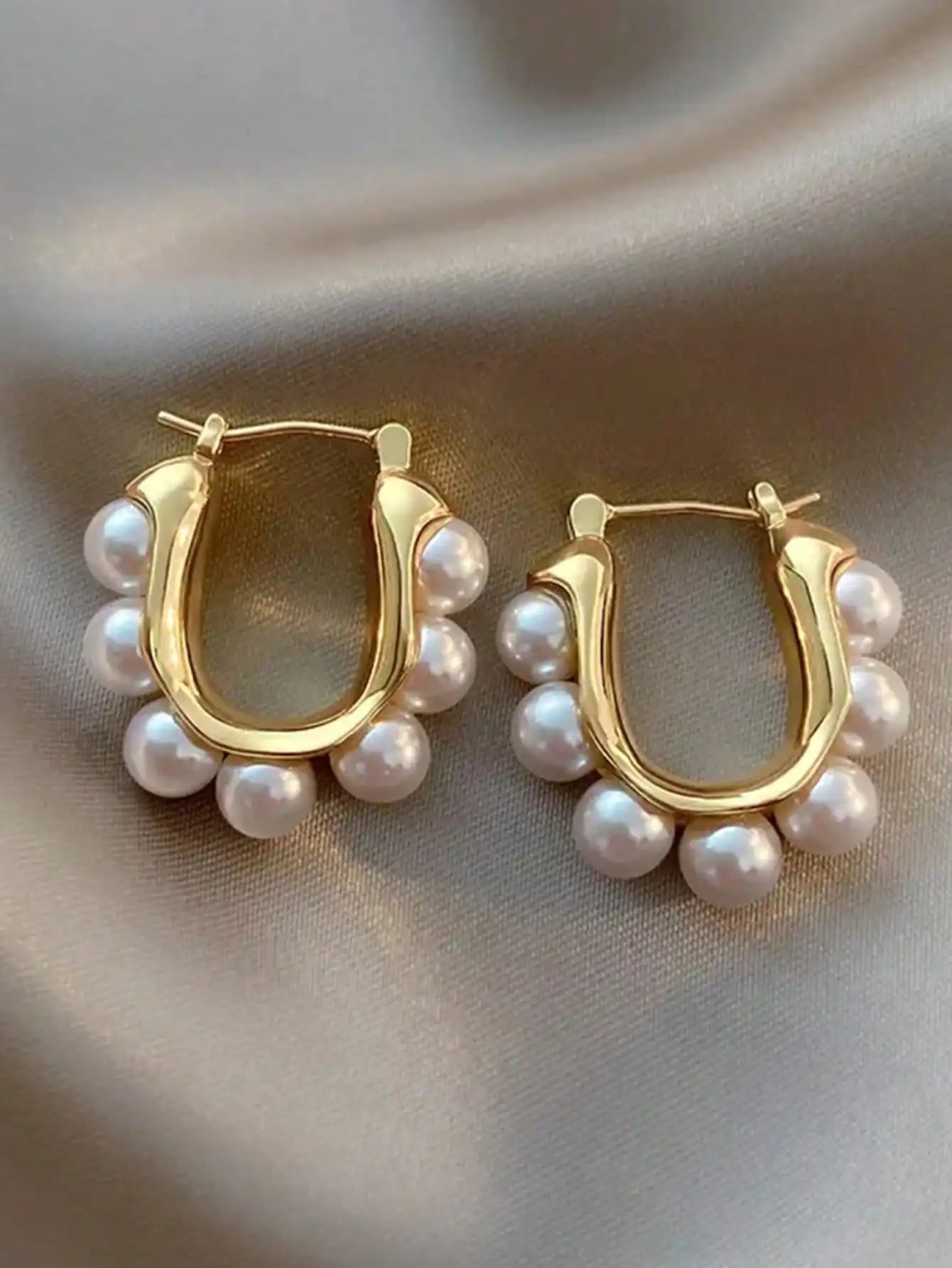 Gold-Tone U-Shape Hoop Earrings with Faux Pearl Cluster Design