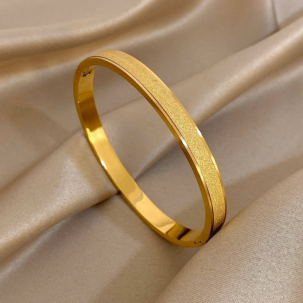 Exquis Bracelet Jonc Incrusté de Zircon Nouvelle Manchette Plaqué Or Femme Homme Géométrique Empilable Étanche Breloques Bijoux Cadeaux