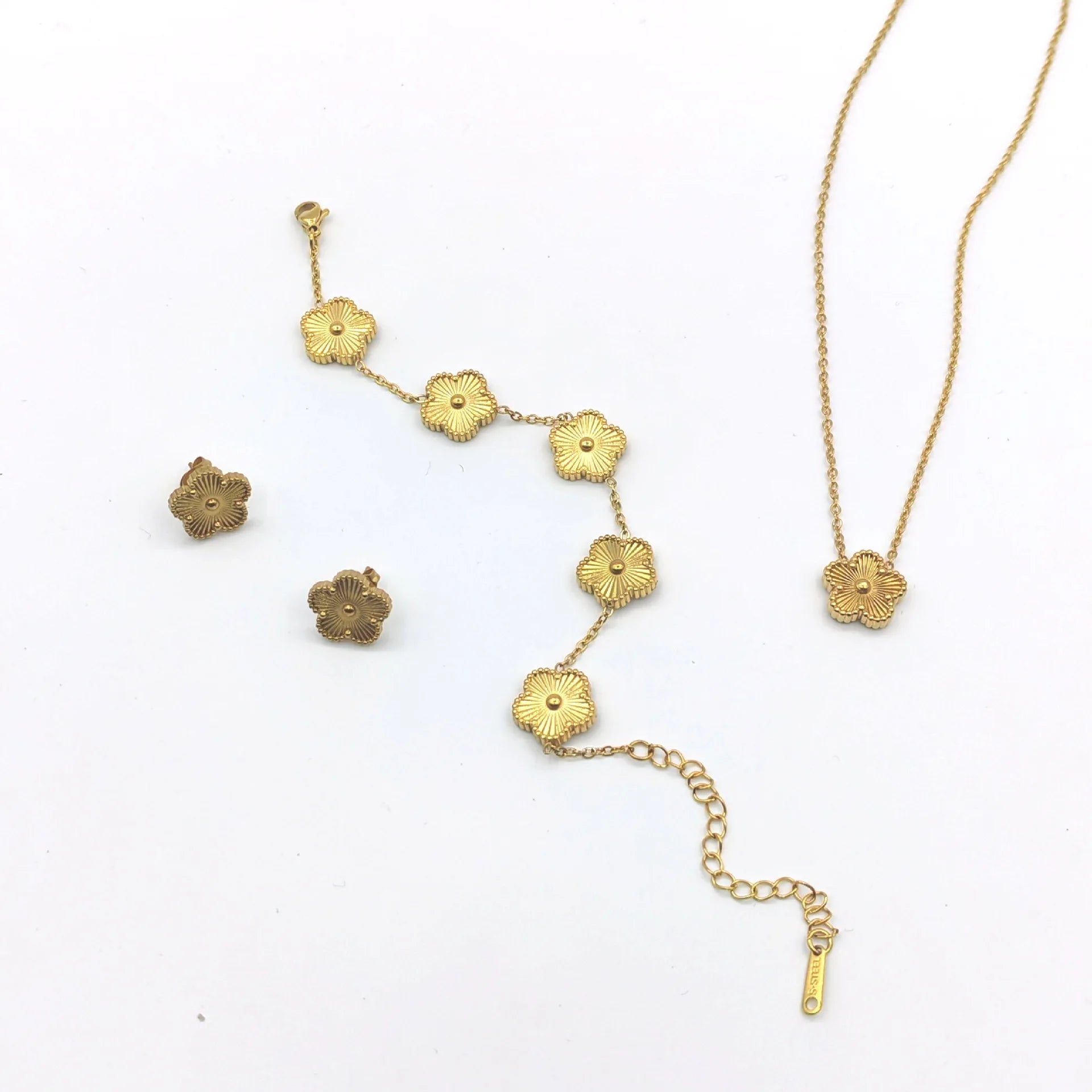 316L Stainless Steel Hot Selling Gold Plated Clover Charm Bracelet Luxury Five Leaf Flower Bracelets Jewelry For Women Gift