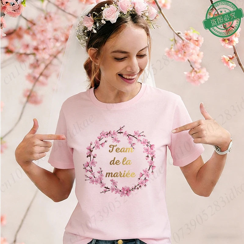 T-shirts assortis pour la future mariée et sa Team, T-shirts à manches courtes col rond imprimés fleurs de cerisier, pour enterrement de vie de jeune fille & EVJF