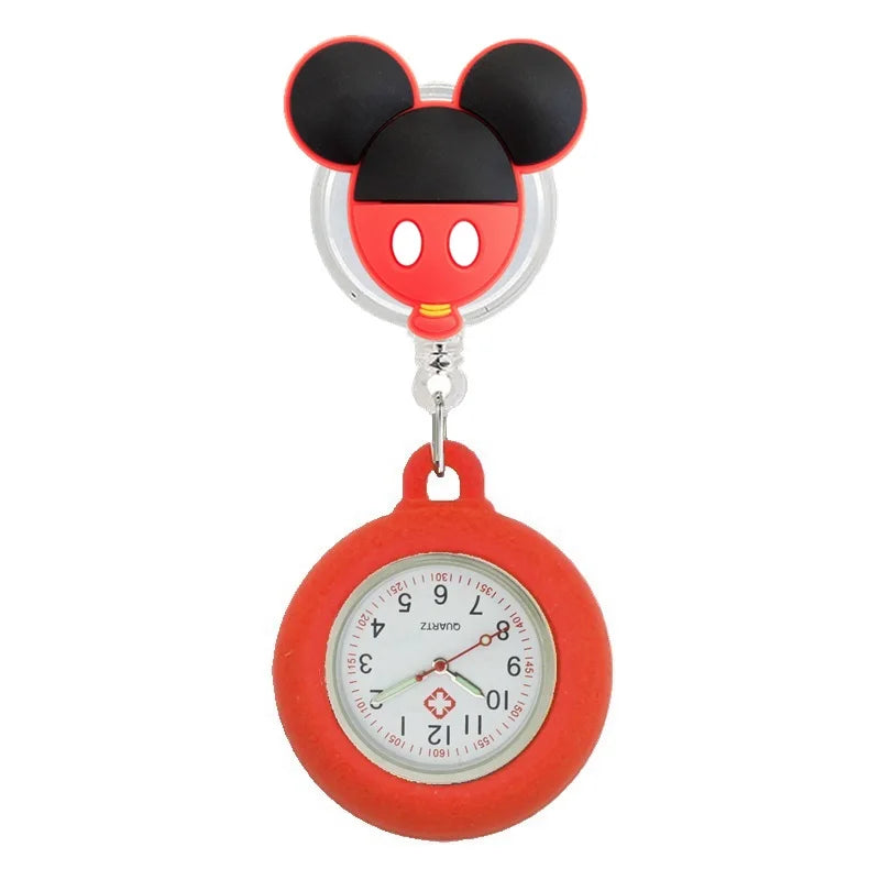 Montre de poche rétractable avec motif de dessin animé mignon pour infirmière ou médecin, clips colorés pour l'hôpital, le médical, les femmes et les hommes, avec badge enrouleur.